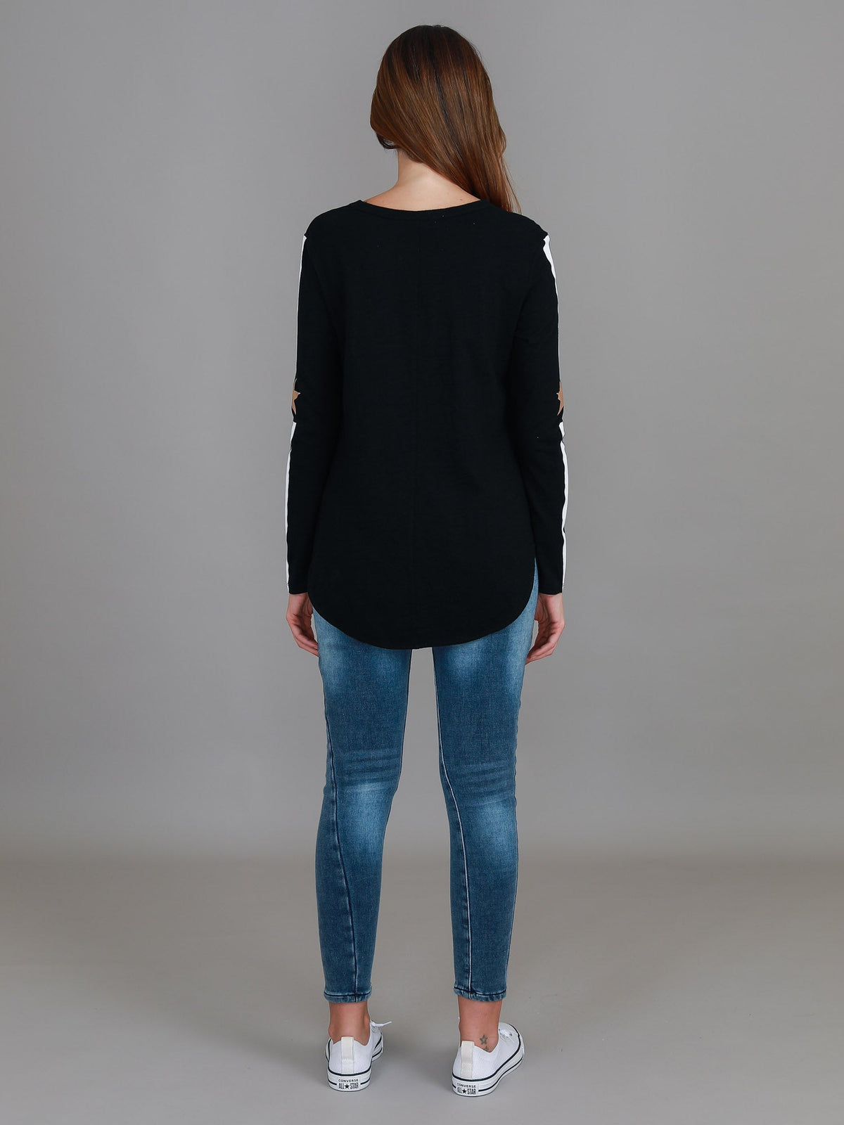 Junee | Women's Curved Hem Long Sleeve T-Shirt – Cotton Jersey