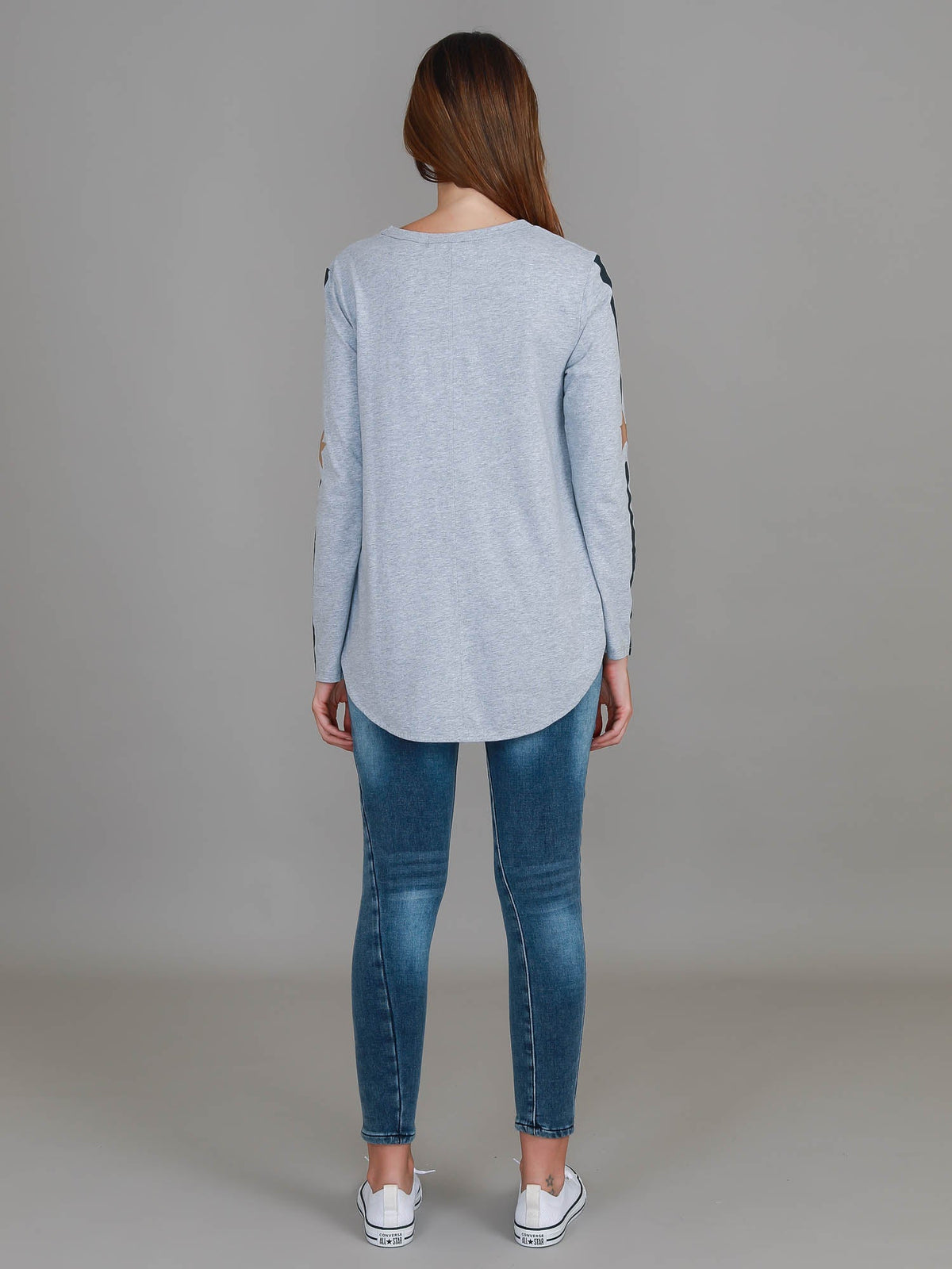 Junee | Women's Curved Hem Long Sleeve T-Shirt – Cotton Jersey