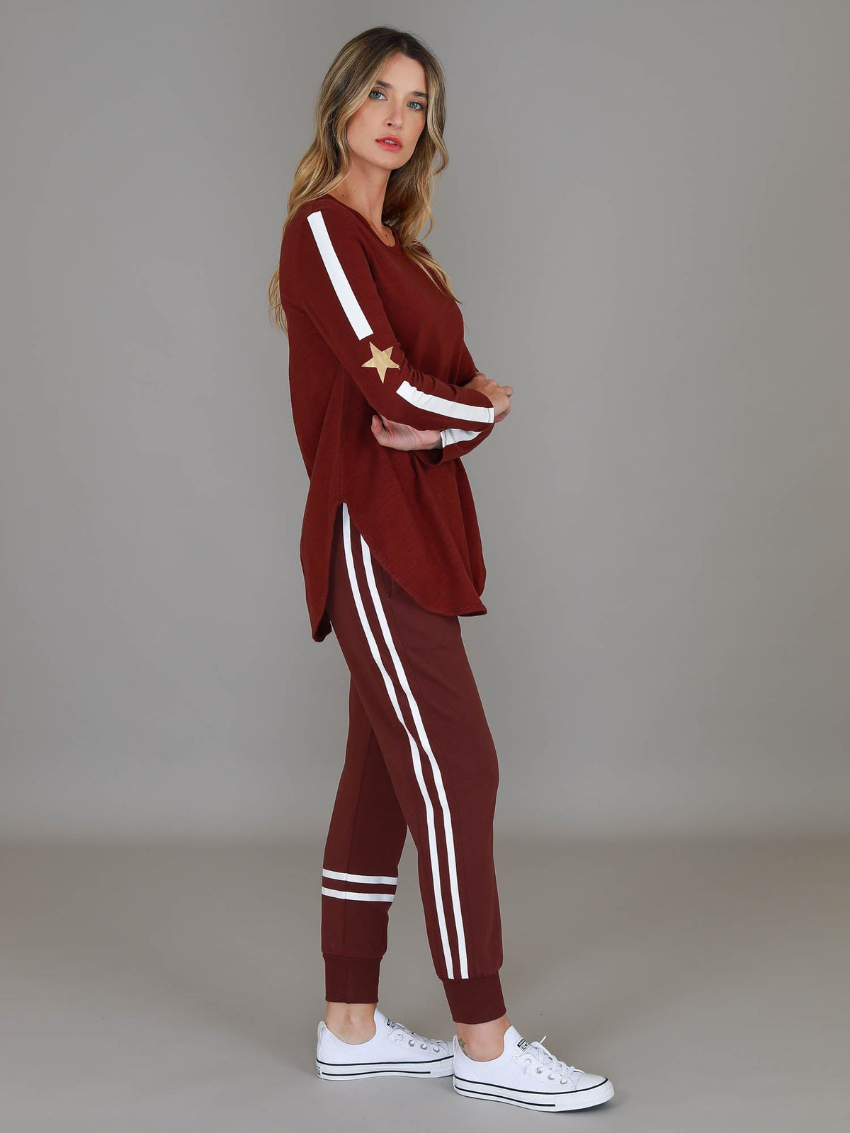 Junee | Women's Curved Hem Long Sleeve T-Shirt – Cotton Jersey