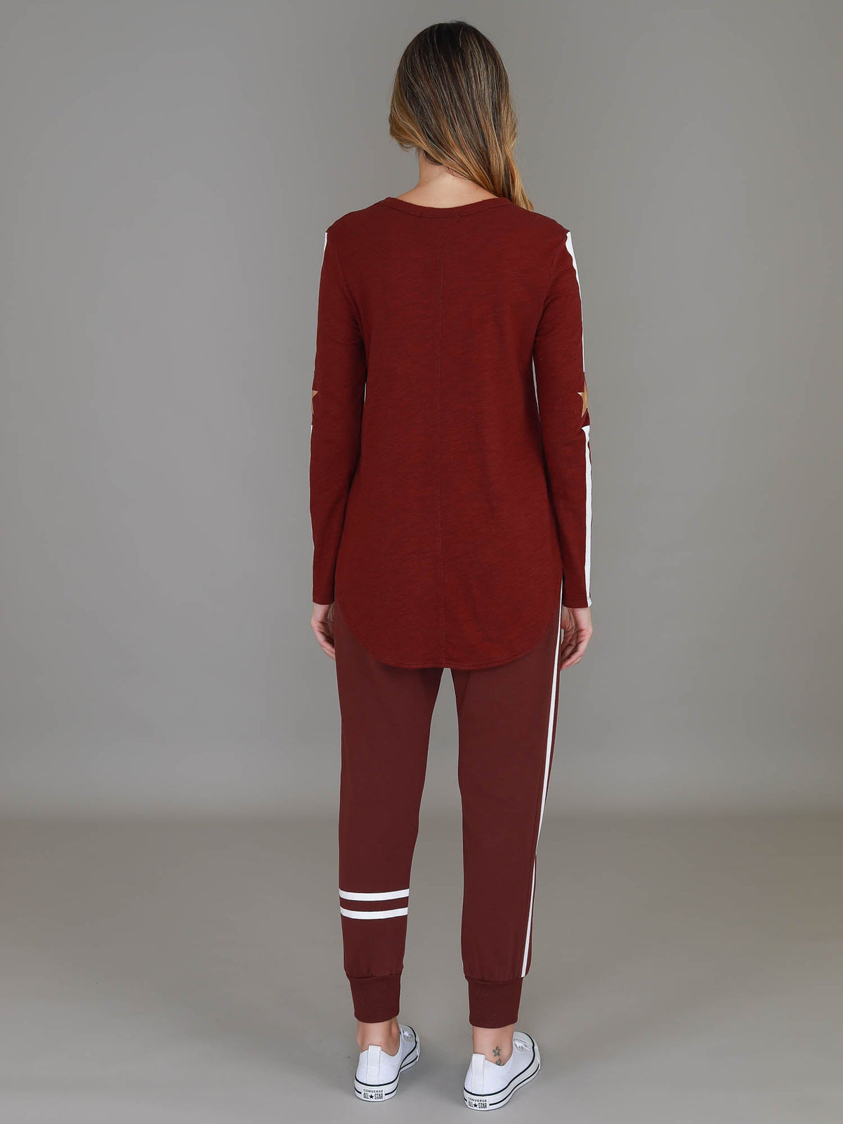 Junee | Women's Curved Hem Long Sleeve T-Shirt – Cotton Jersey