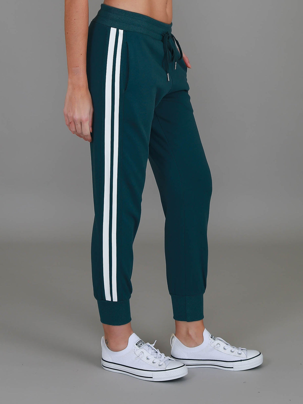 Gerry | Women's Superstar Stripe Tapered Sweatpants – French Terry
