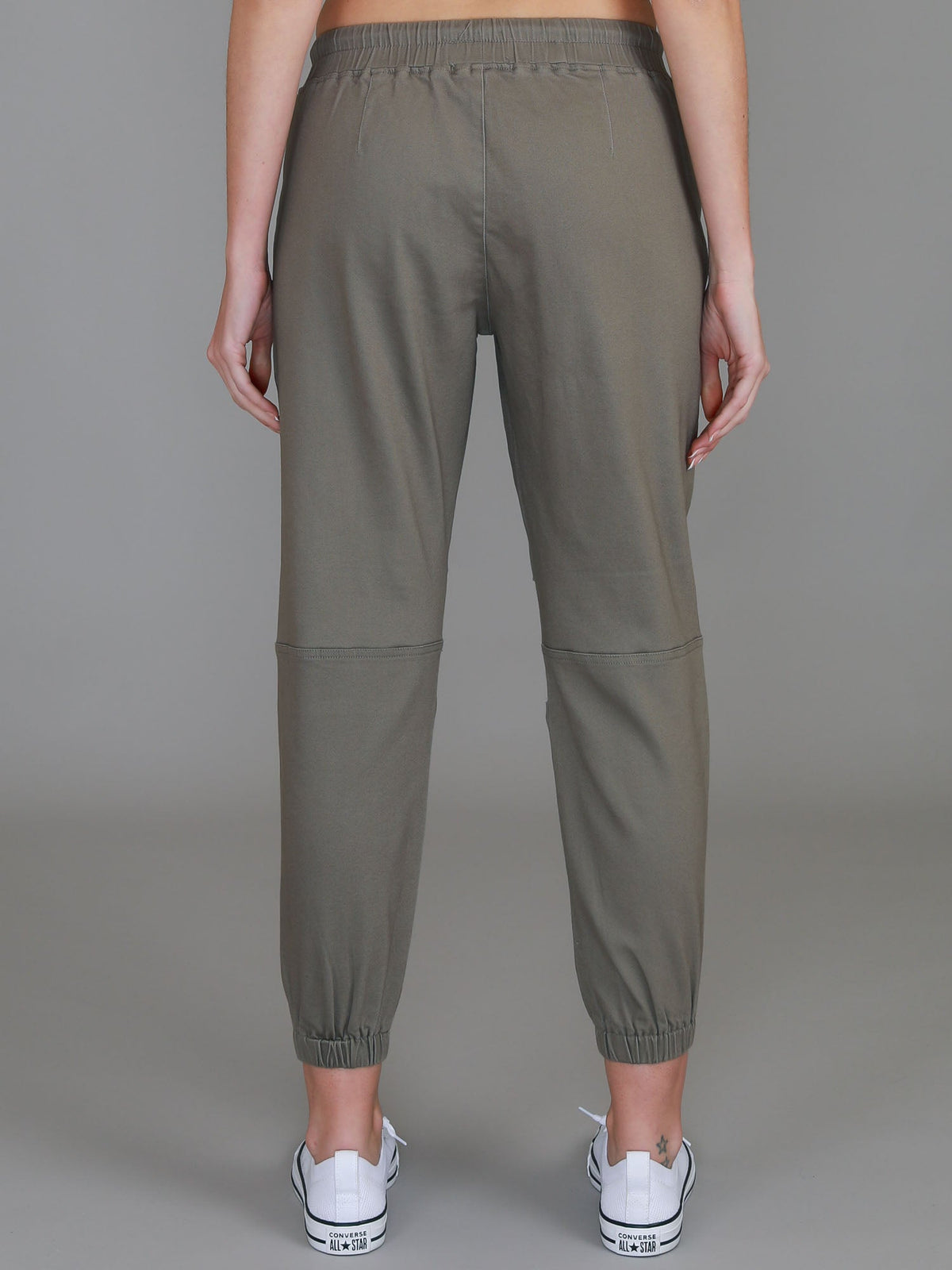Torquay | Women's Pleated Chino Jogger – Cotton Twill