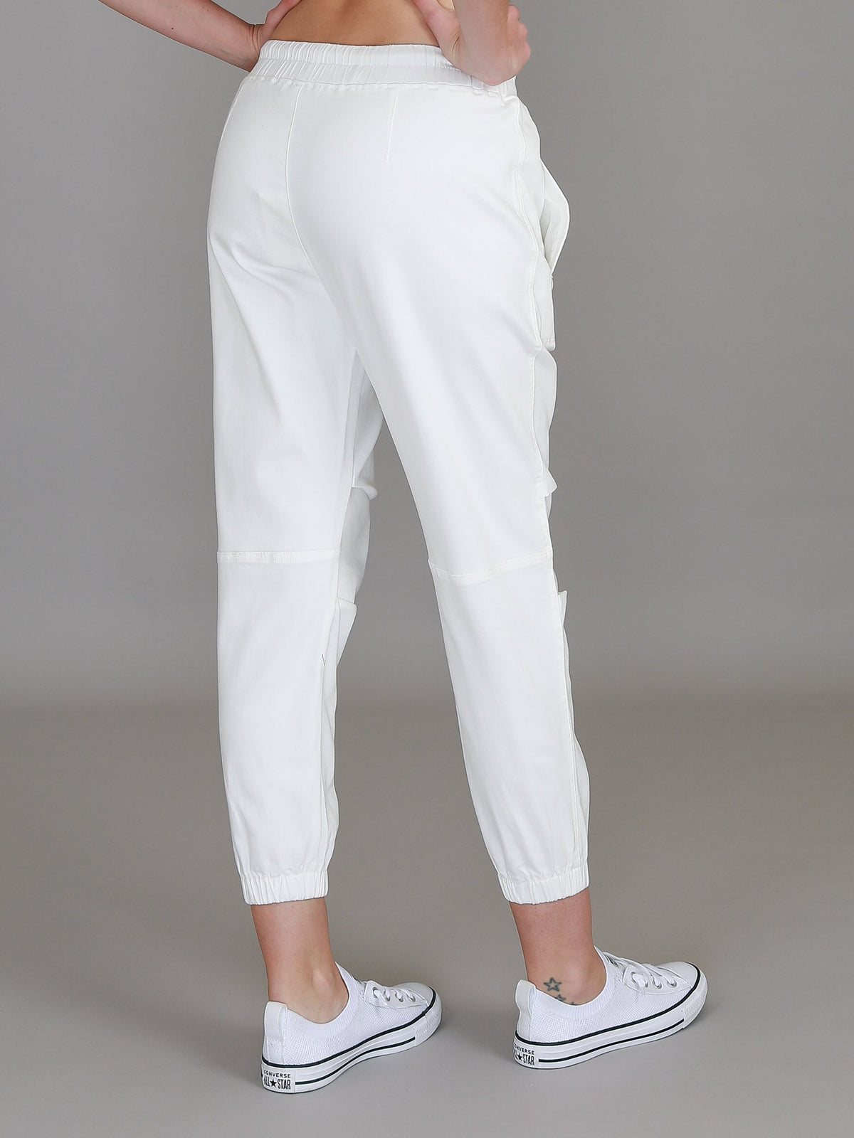 Torquay | Women's Pleated Chino Jogger – Cotton Twill