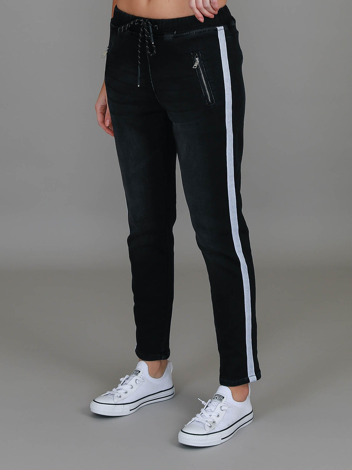 Molly | Women's Slim Fit Jogger Jean – Stretch Denim