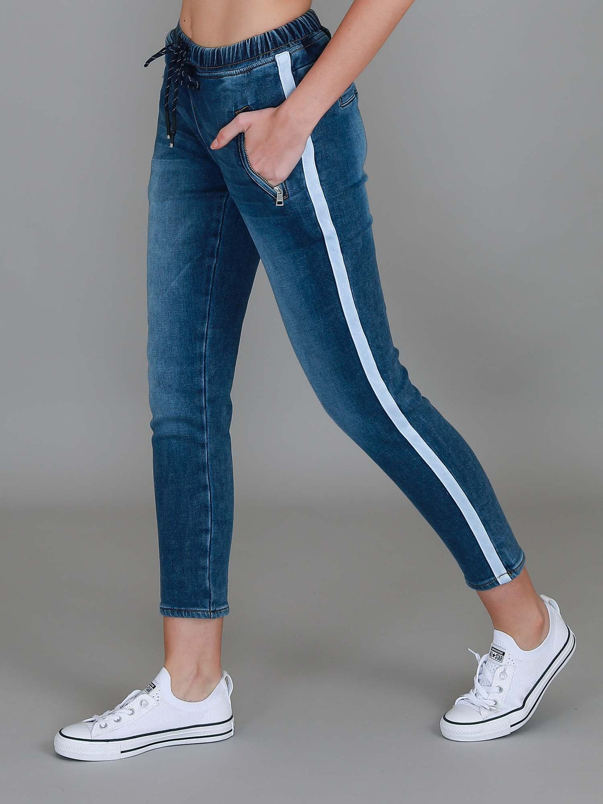 Molly | Women's Slim Fit Jogger Jean – Stretch Denim
