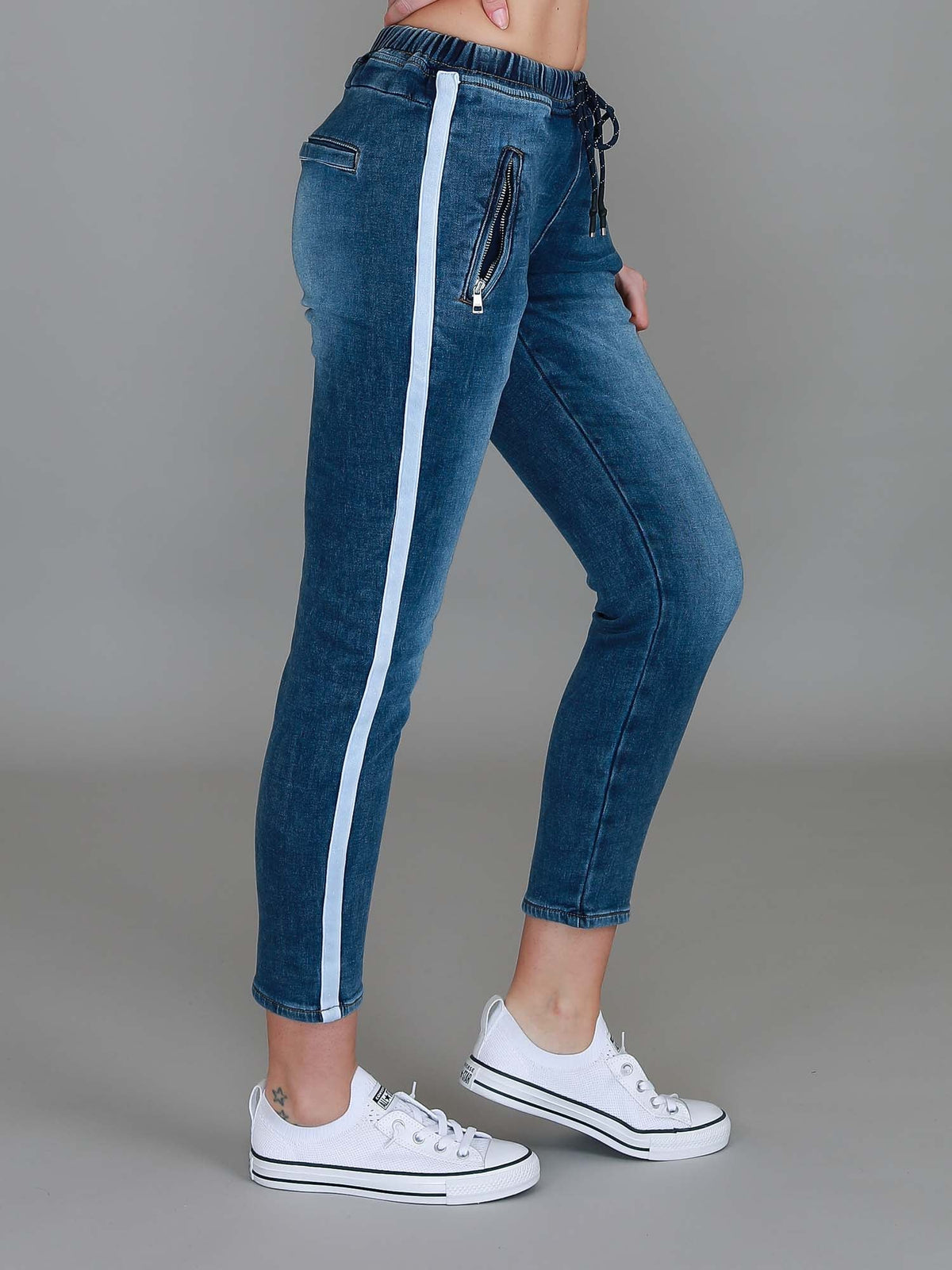 Molly | Women's Slim Fit Jogger Jean – Stretch Denim