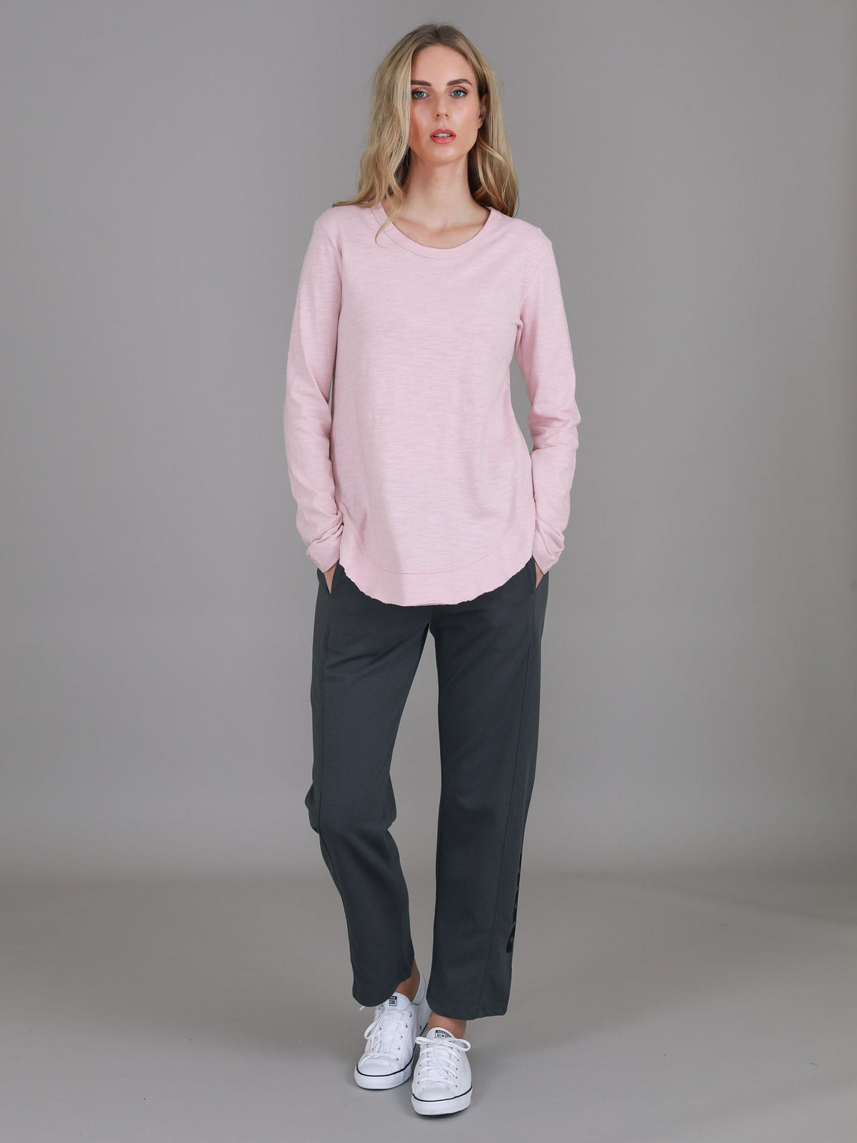 Mosman | Women's Curved Hem Long Sleeve T Shirt – Cotton Jersey