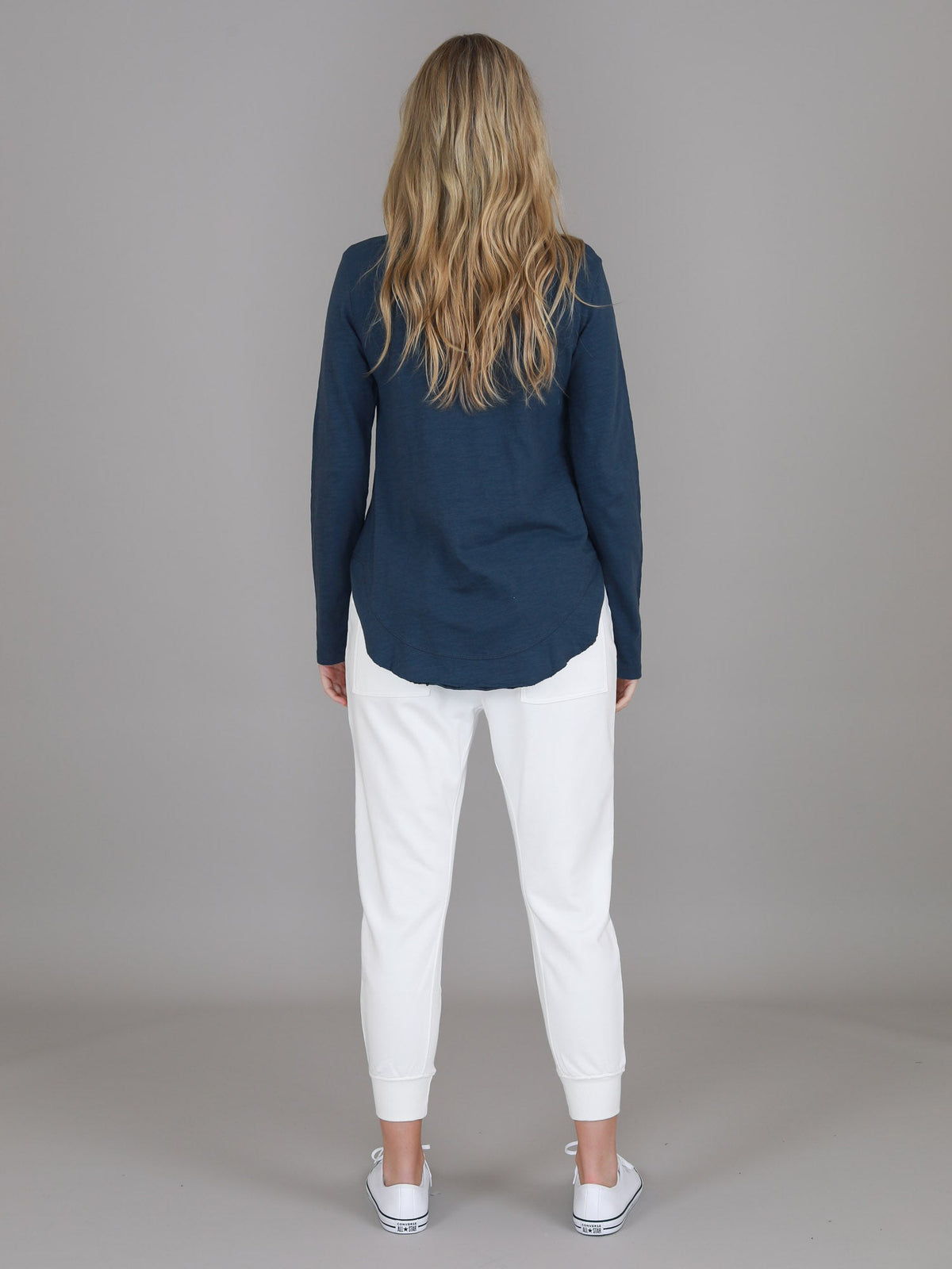 Mosman | Women's Curved Hem Long Sleeve T Shirt – Cotton Jersey