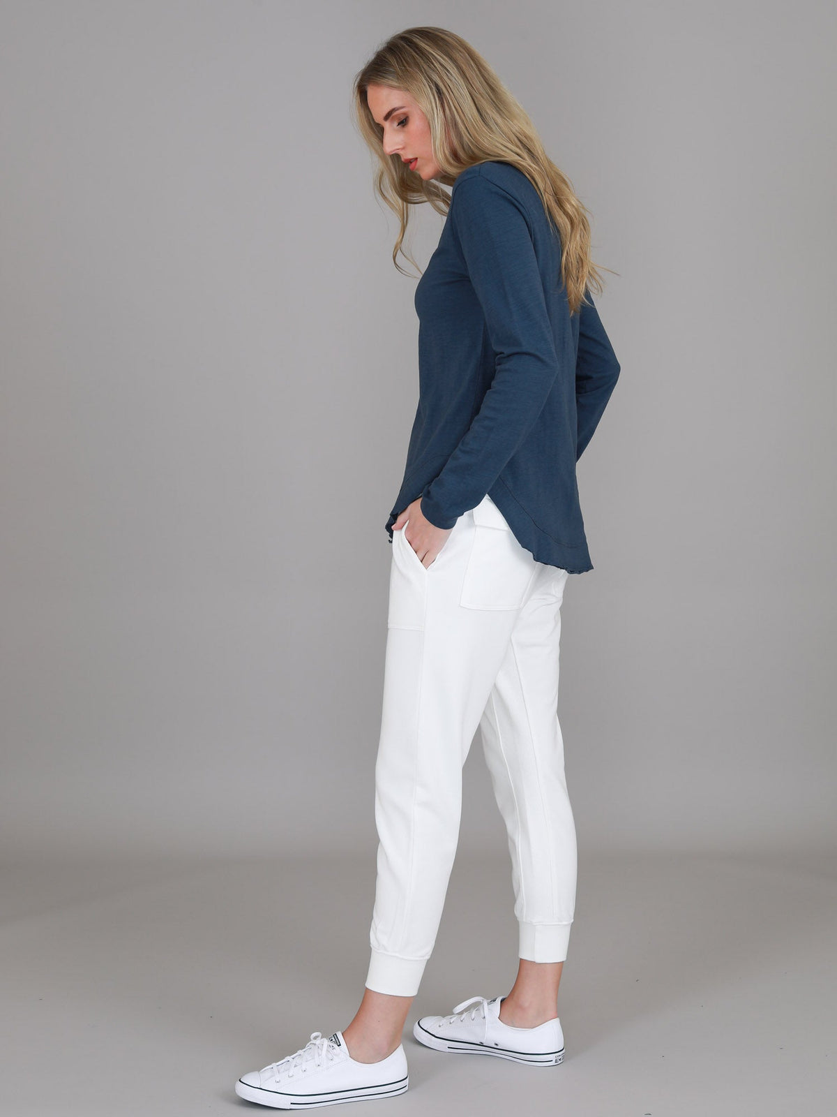 Mosman | Women's Curved Hem Long Sleeve T Shirt – Cotton Jersey