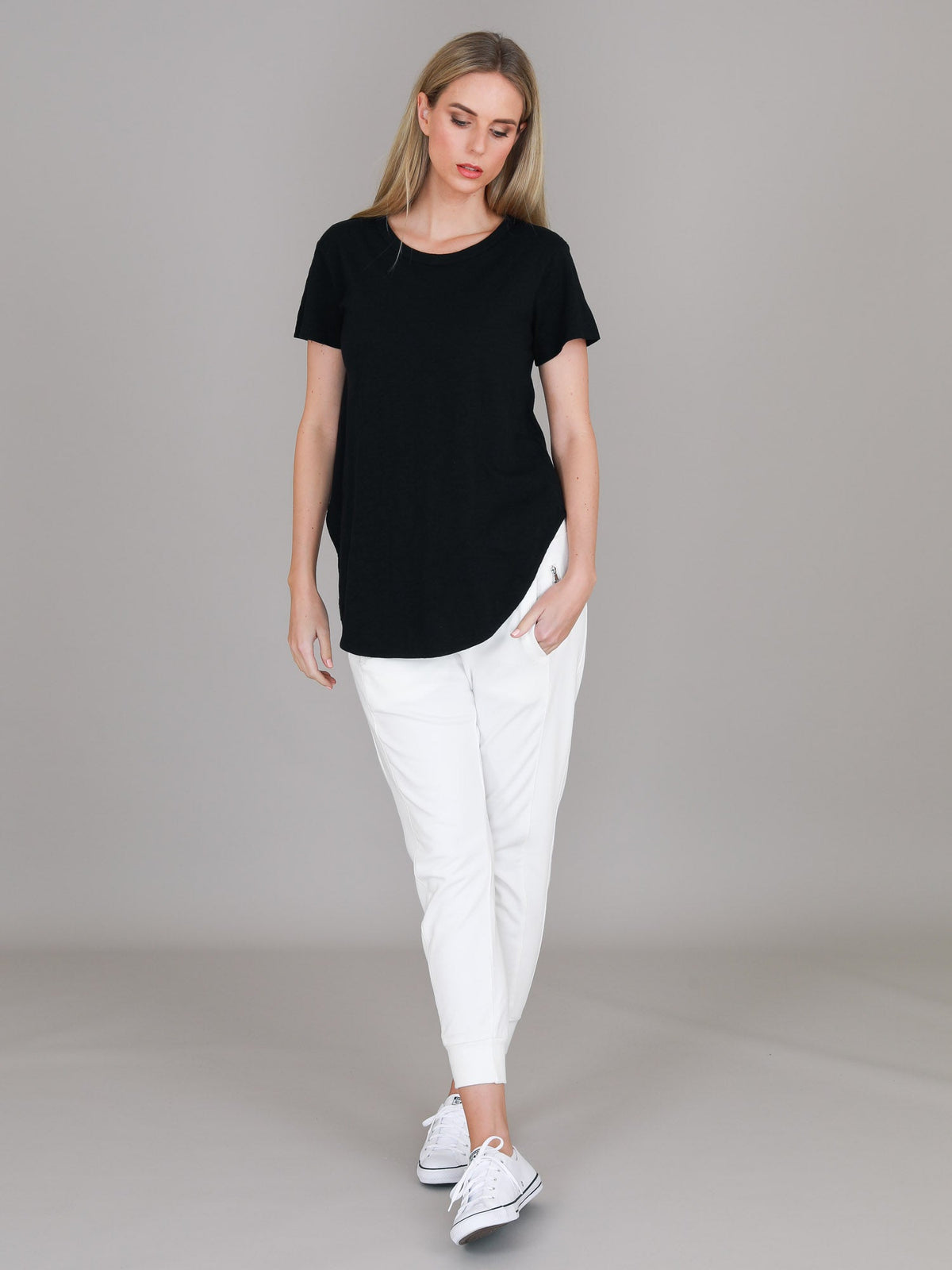 Elwood | Women's Curved Hem T-Shirt – Cotton Slub Jersey