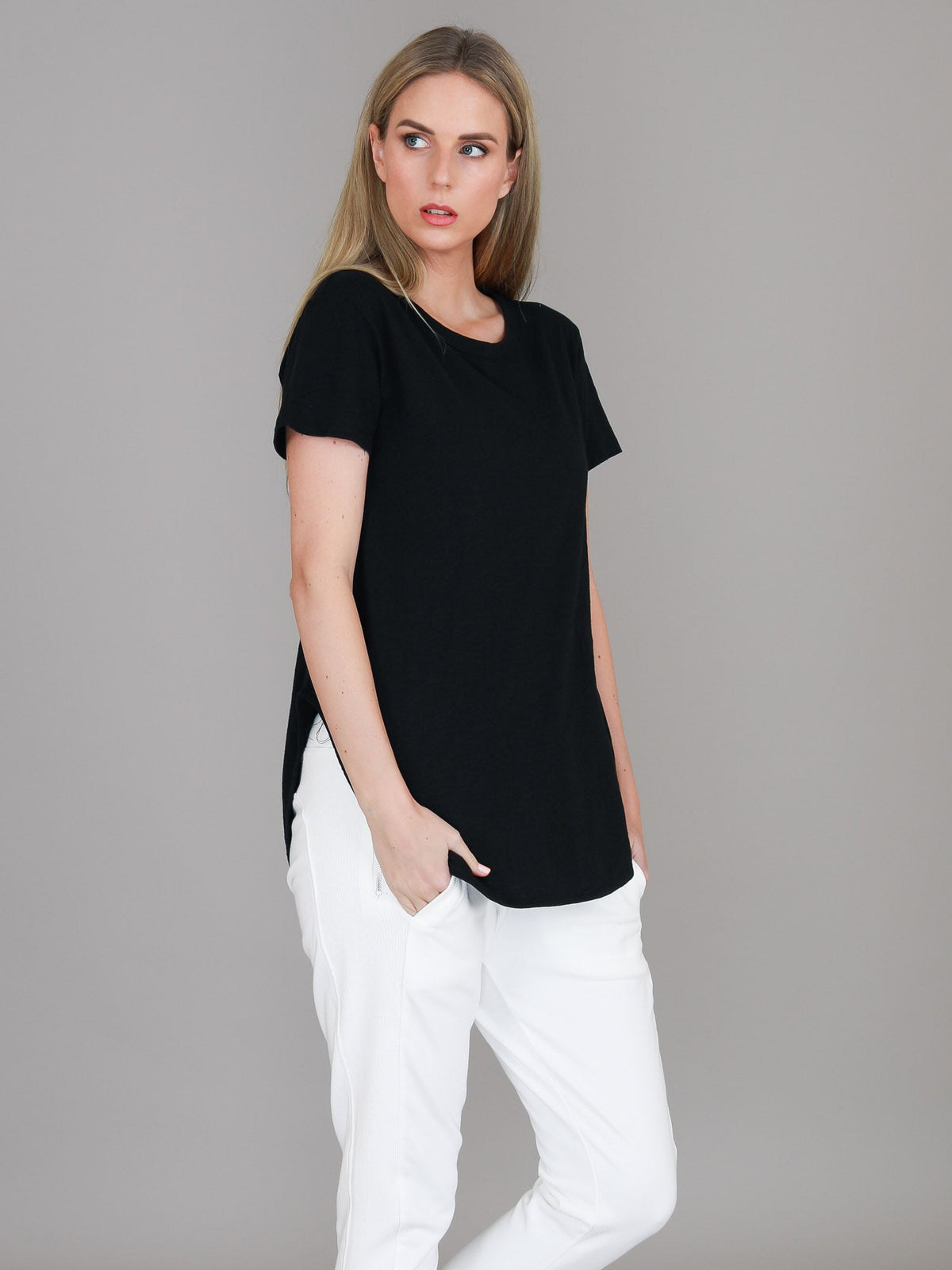 Elwood | Women's Curved Hem T-Shirt – Cotton Slub Jersey