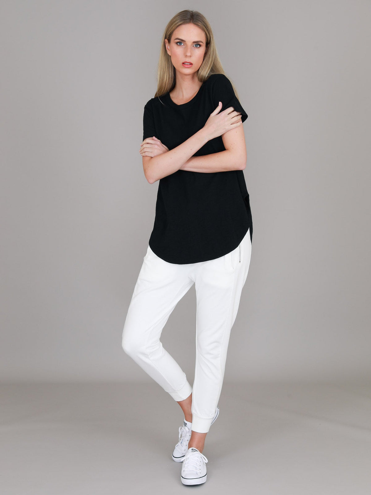 Elwood | Women's Curved Hem T-Shirt – Cotton Slub Jersey