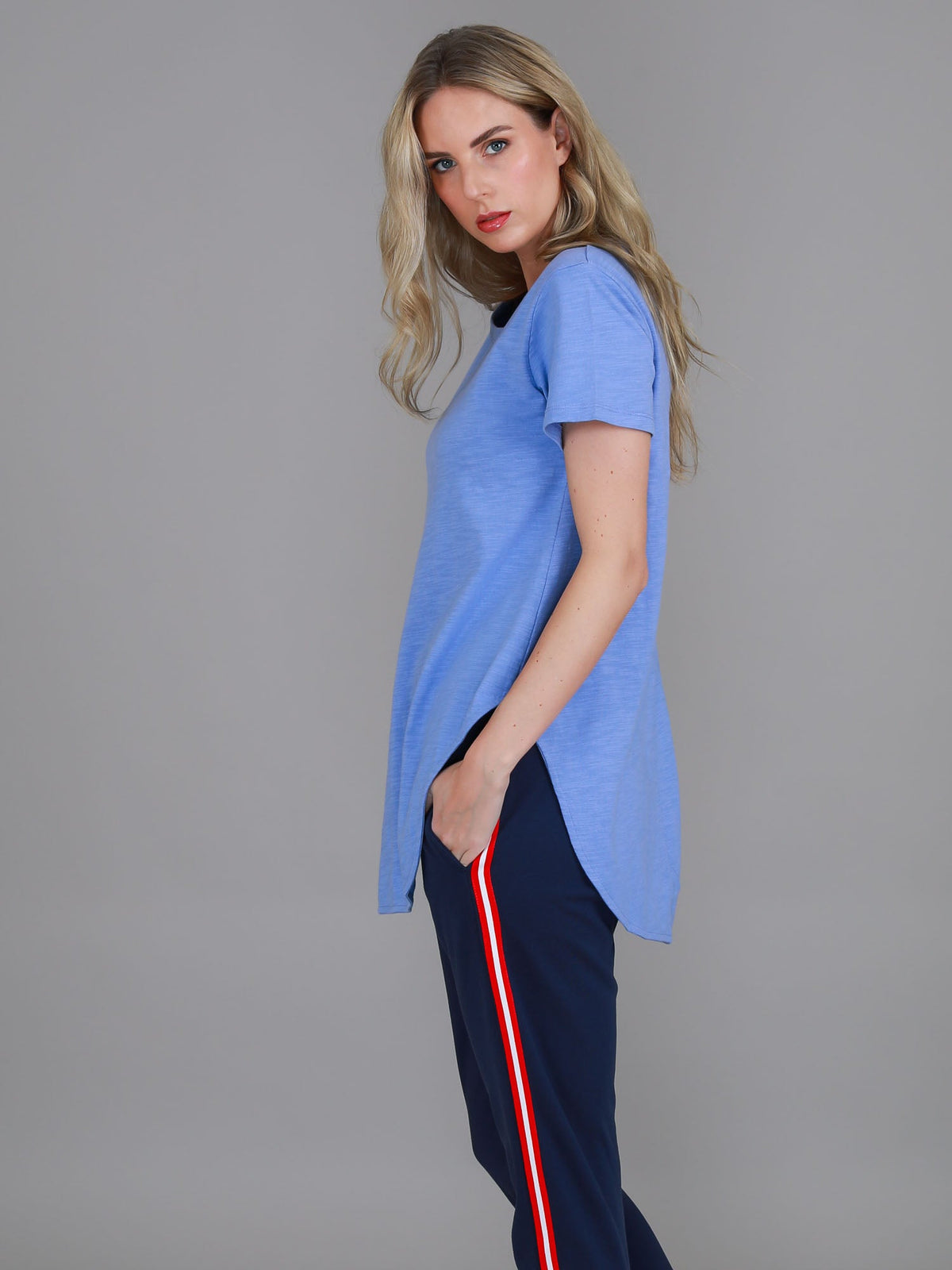 Elwood | Women's Curved Hem T-Shirt – Cotton Slub Jersey