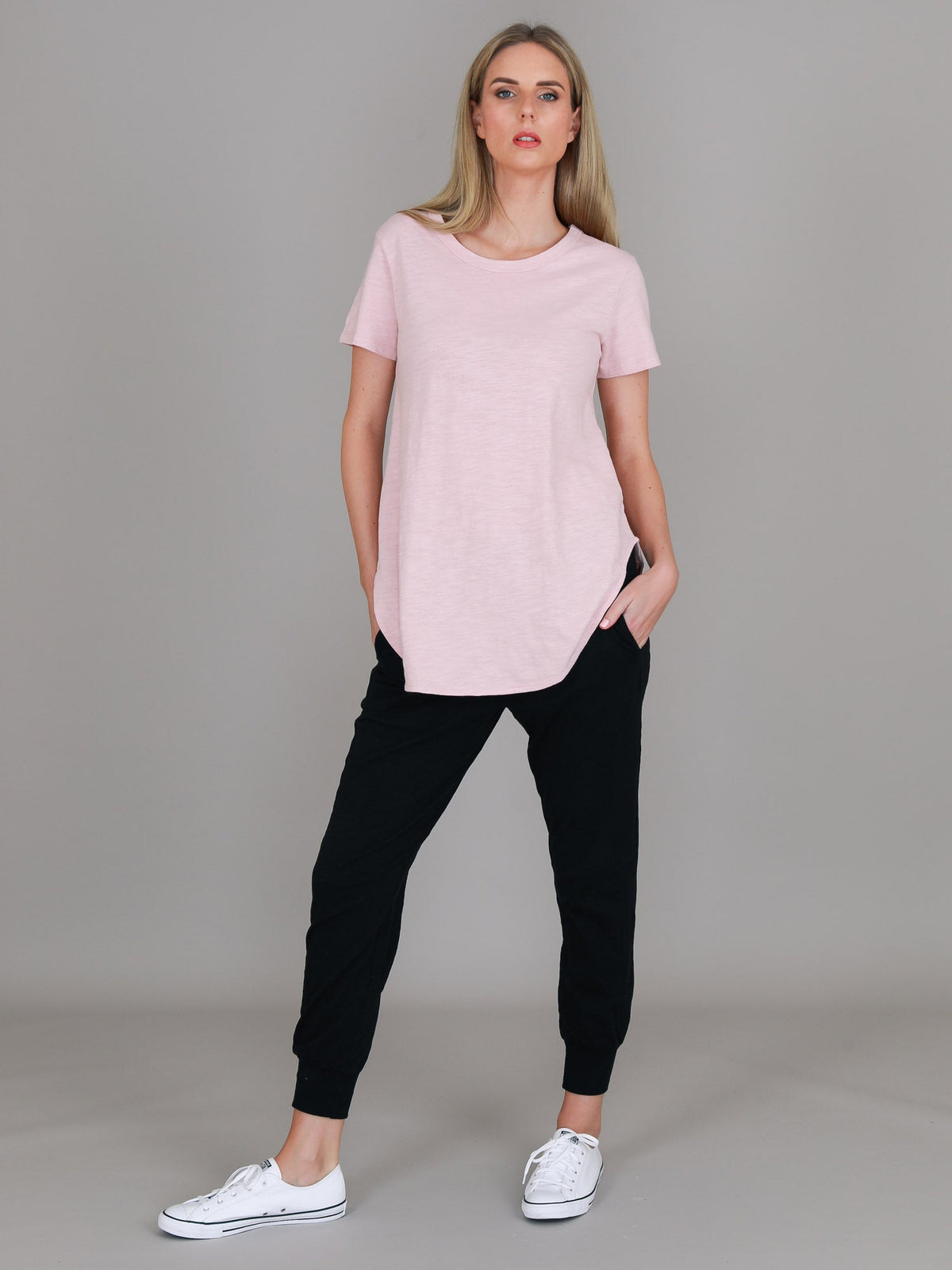 Elwood | Women's Curved Hem T-Shirt – Cotton Slub Jersey