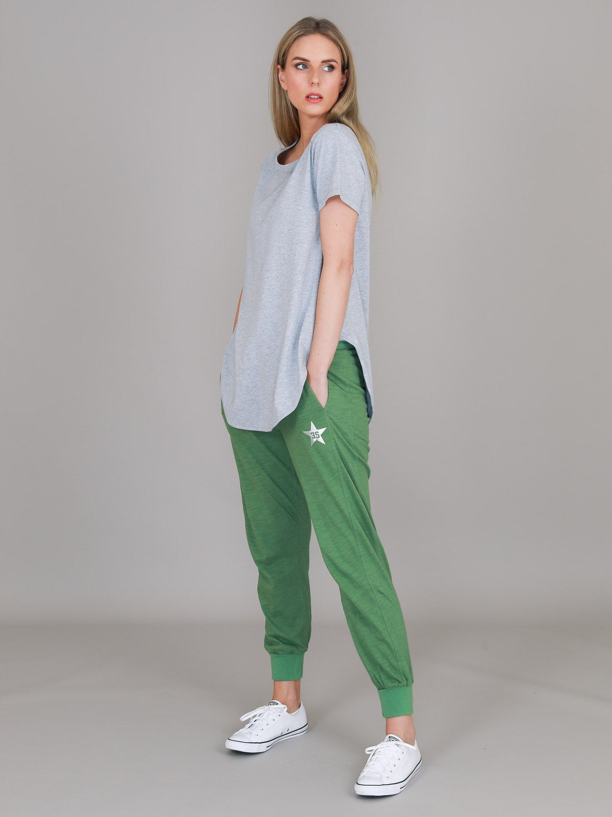 Elwood | Women's Curved Hem T-Shirt – Cotton Slub Jersey