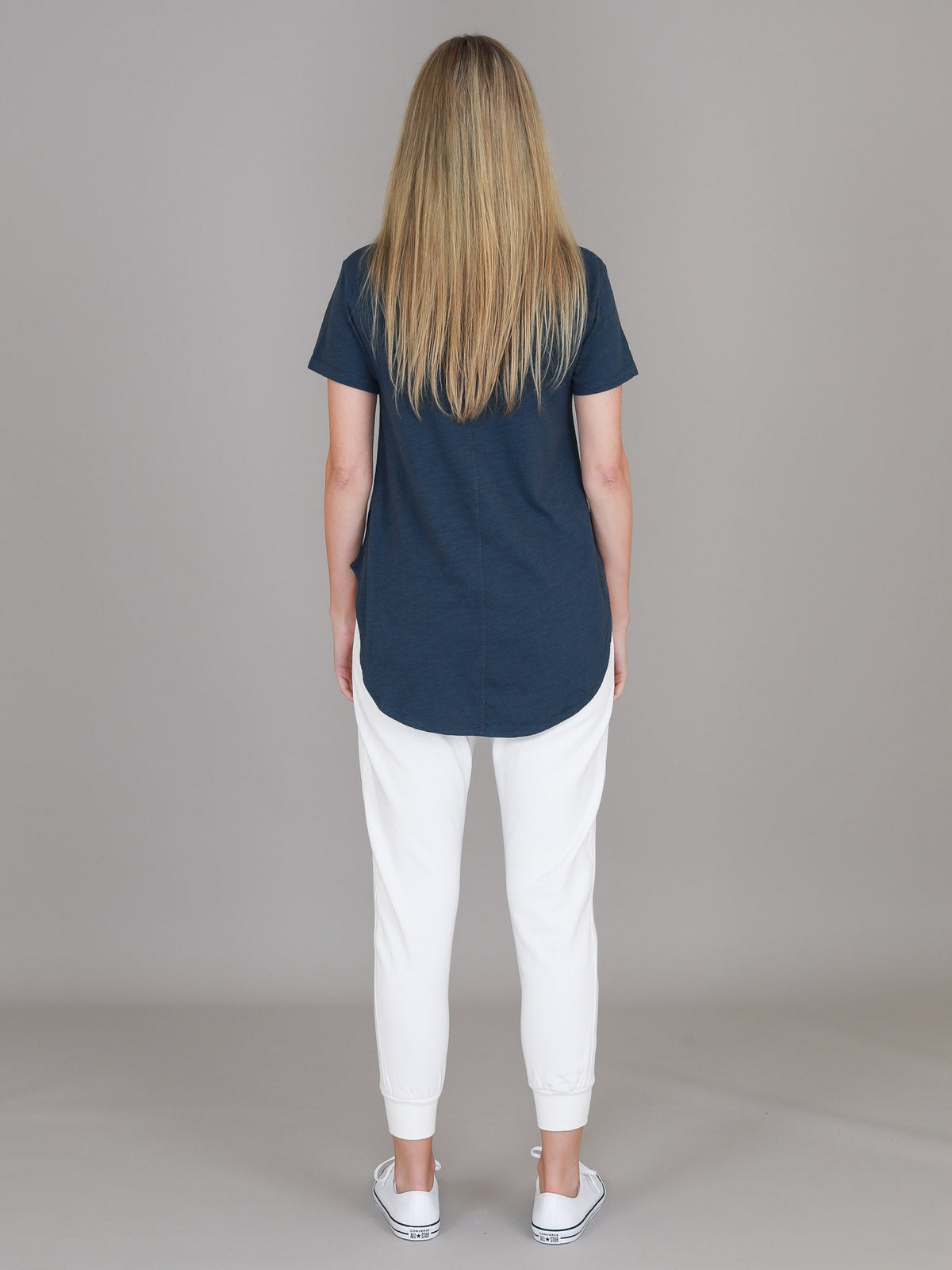 Elwood | Women's Curved Hem T-Shirt – Cotton Slub Jersey