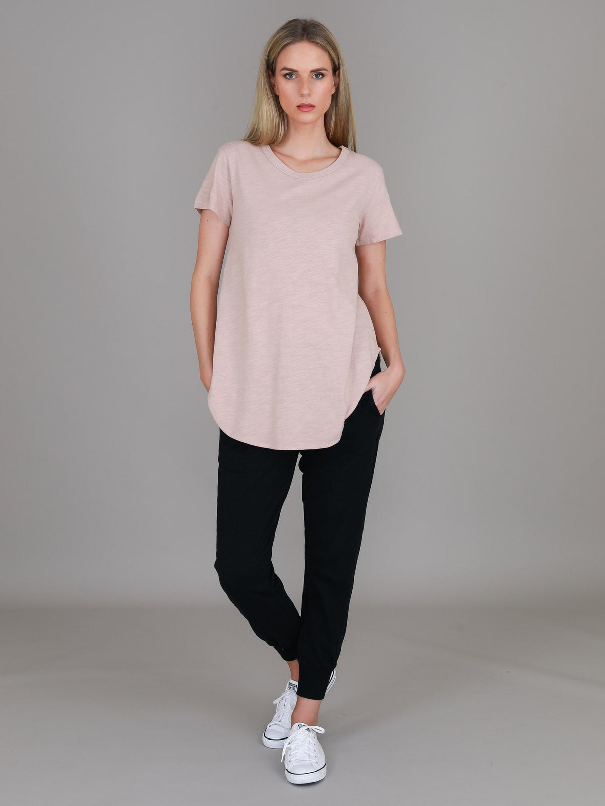 Elwood | Women's Curved Hem T-Shirt – Cotton Slub Jersey