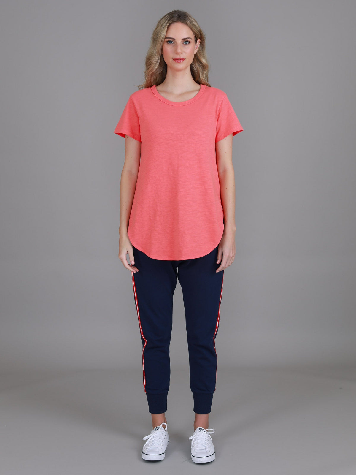 Elwood | Women's Curved Hem T-Shirt – Cotton Slub Jersey