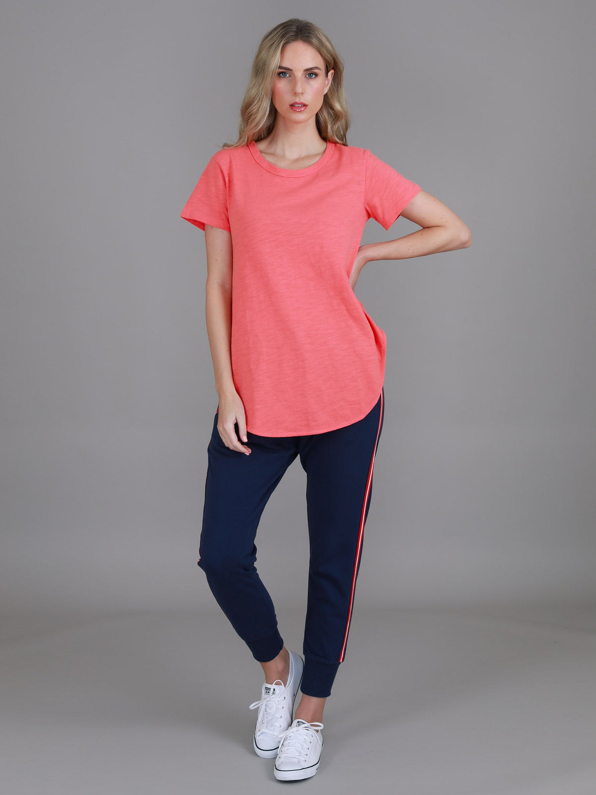Elwood | Women's Curved Hem T-Shirt – Cotton Slub Jersey