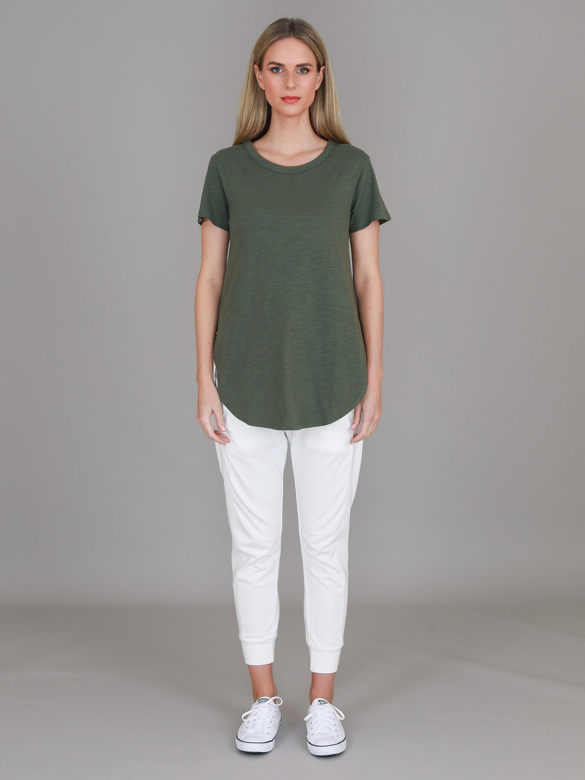 Elwood | Women's Curved Hem T-Shirt – Cotton Slub Jersey
