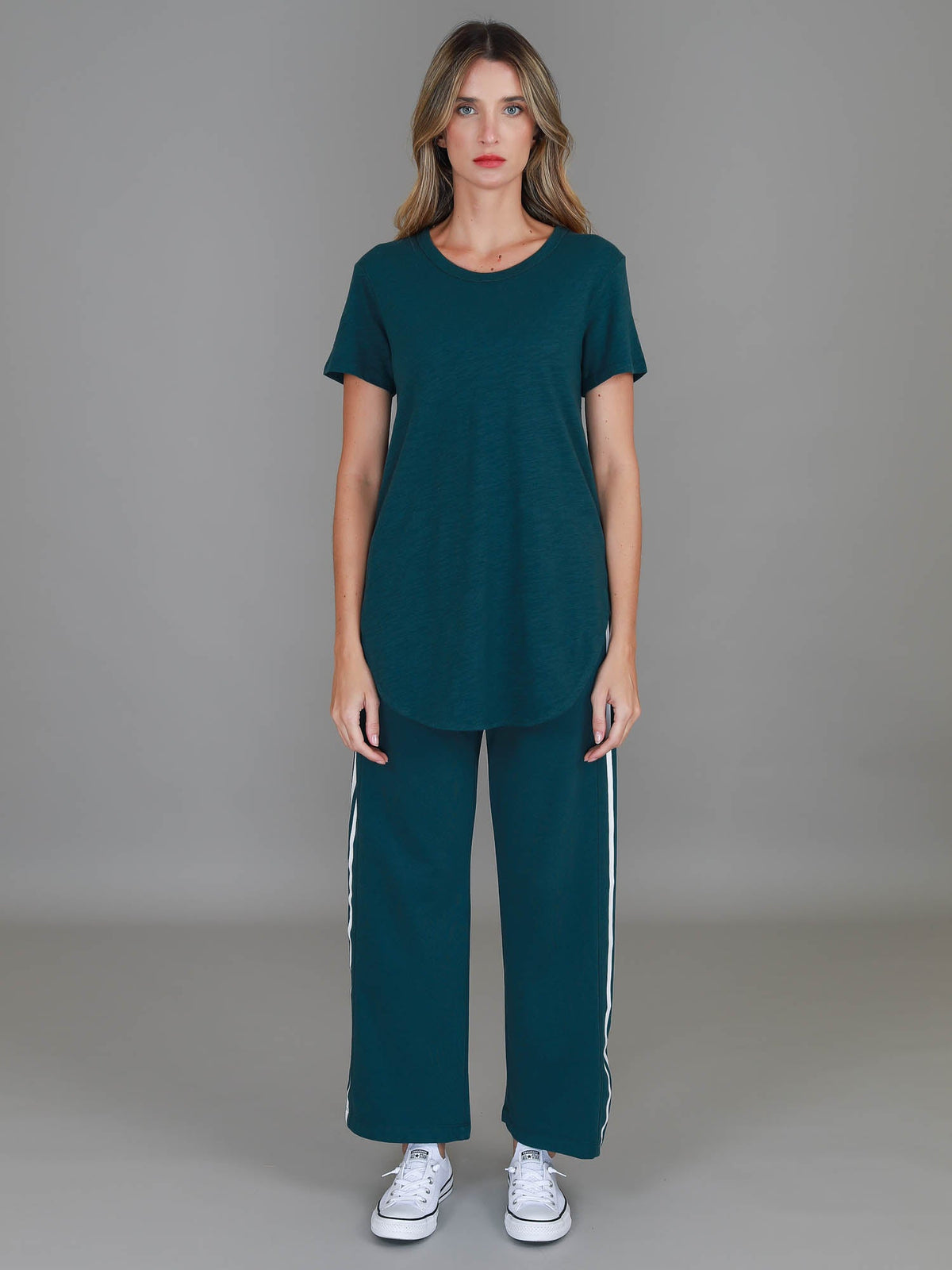 Elwood | Women's Curved Hem T-Shirt – Cotton Slub Jersey