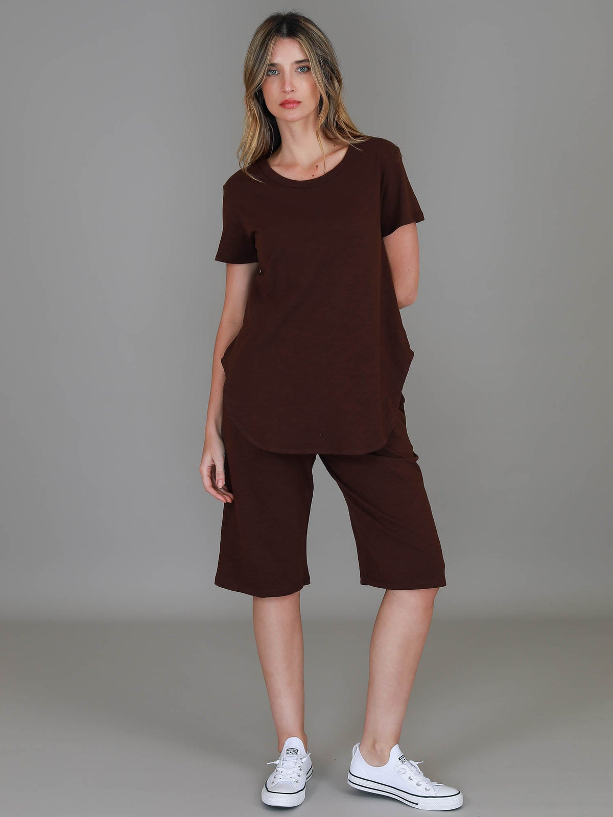 Elwood | Women's Curved Hem T-Shirt – Cotton Slub Jersey