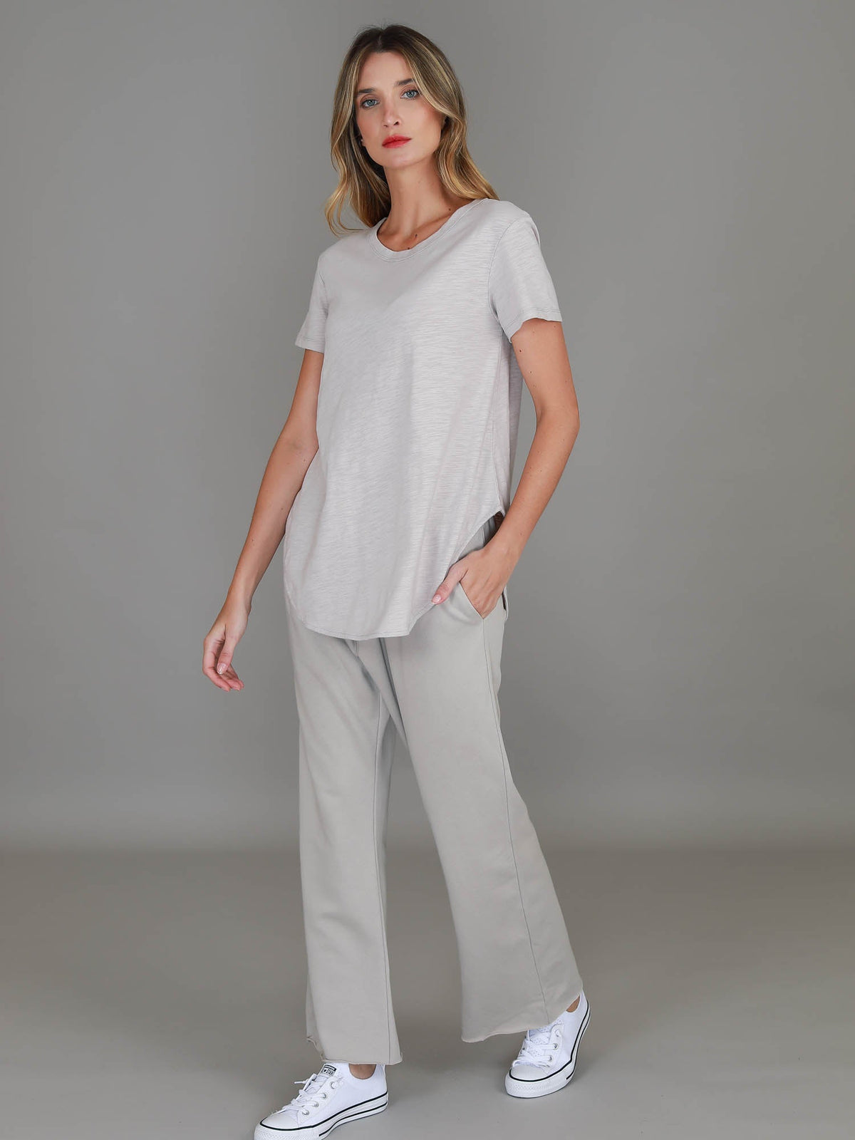Elwood | Women's Curved Hem T-Shirt – Cotton Slub Jersey