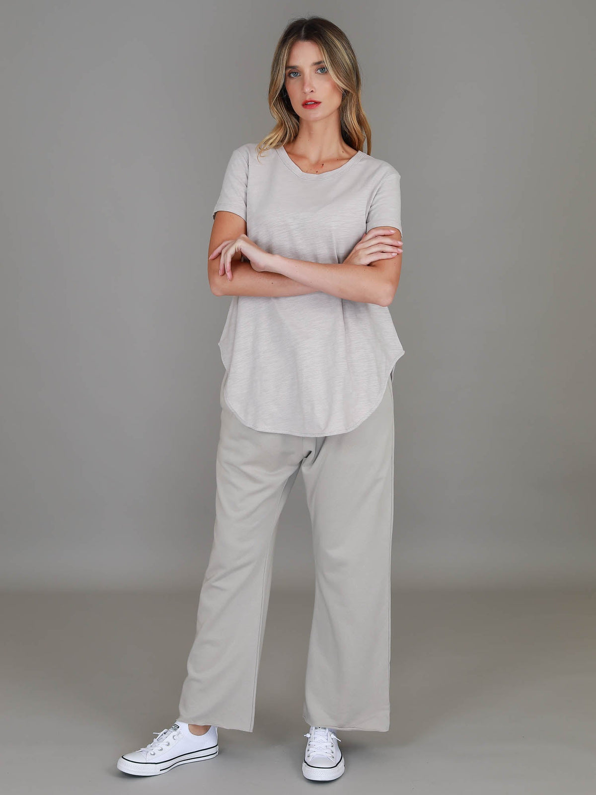 Elwood | Women's Curved Hem T-Shirt – Cotton Slub Jersey
