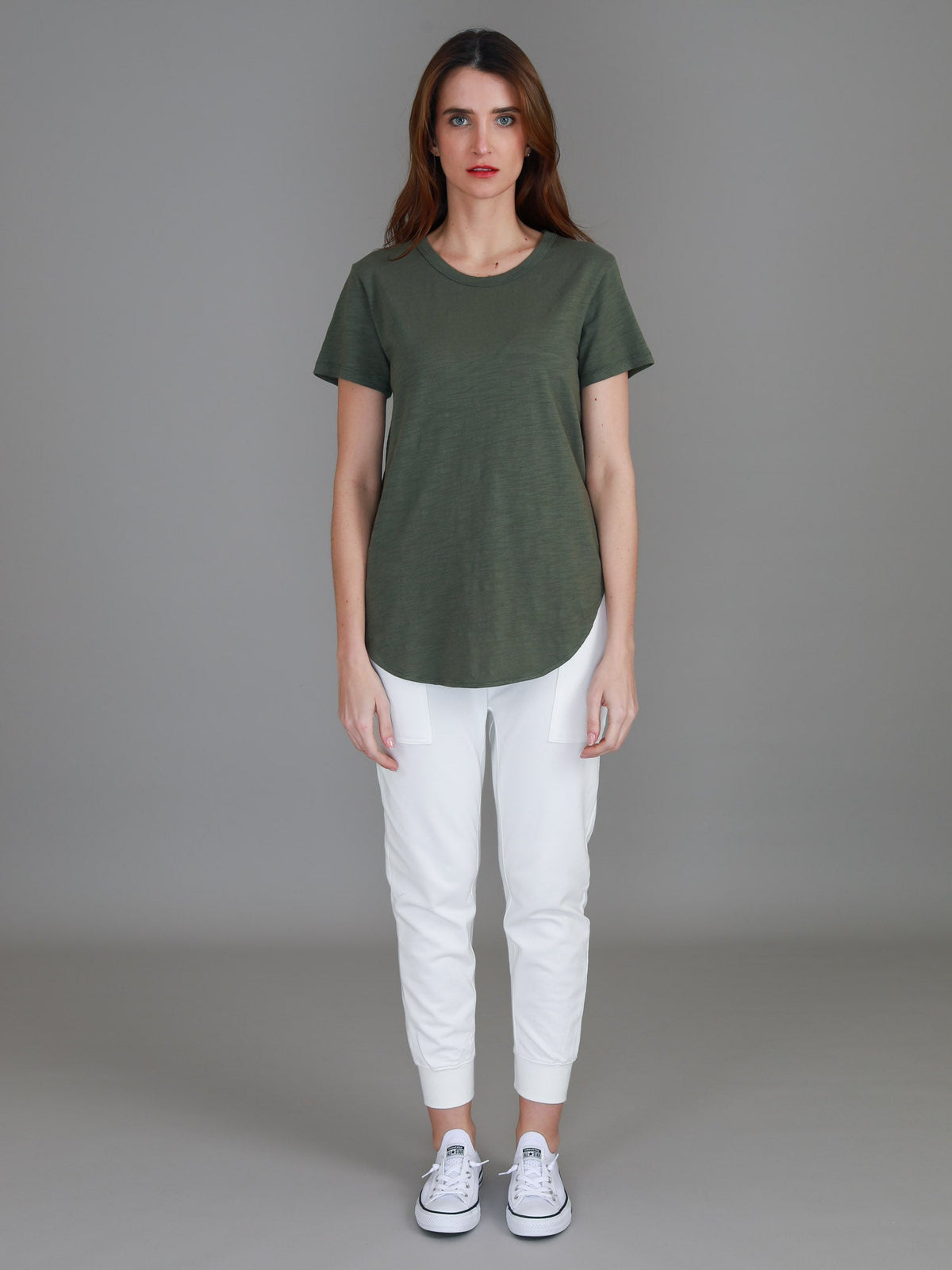 Elwood [-5cm] Curved Hem Tee
