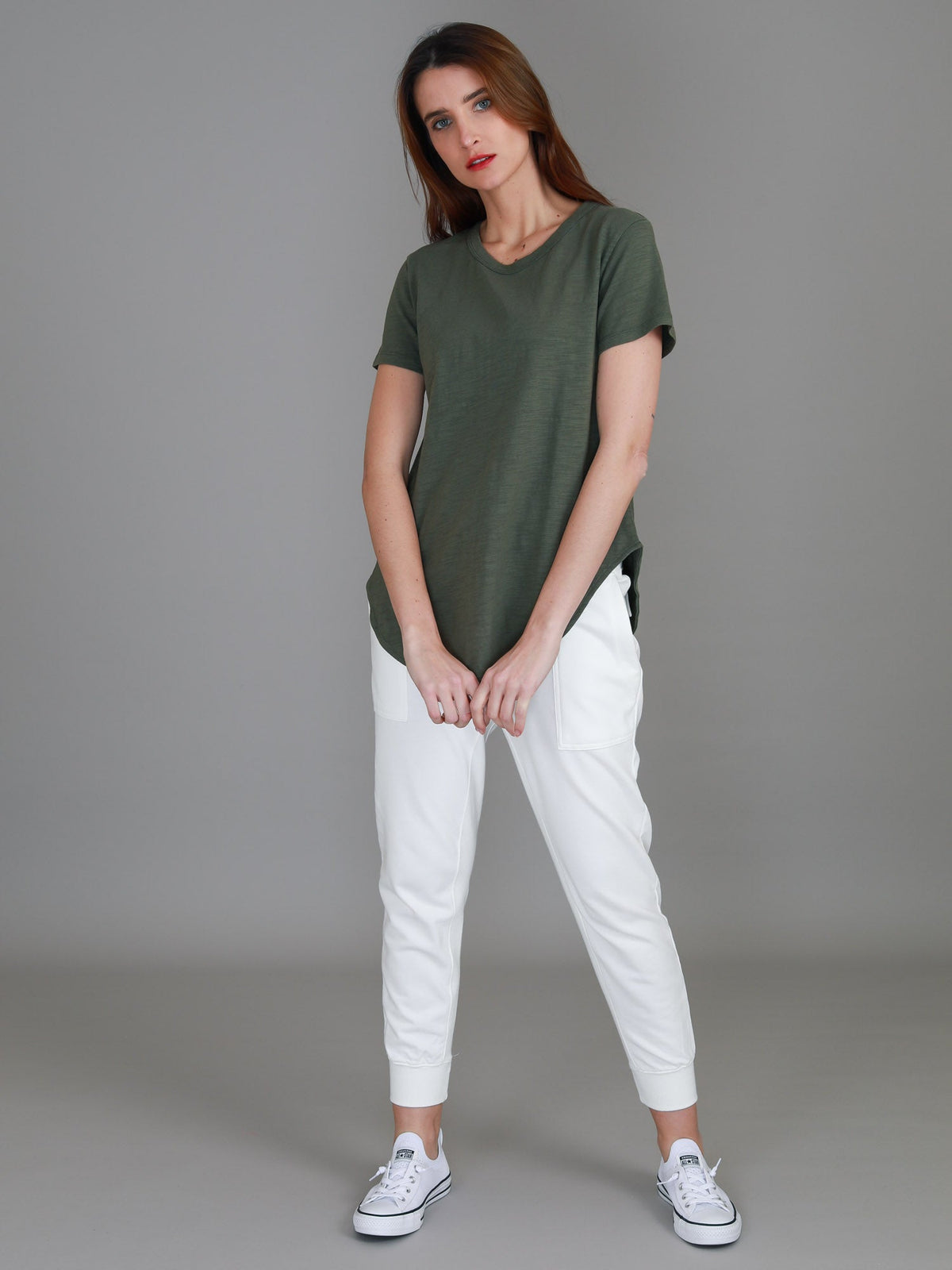 Elwood [-5cm] Curved Hem Tee