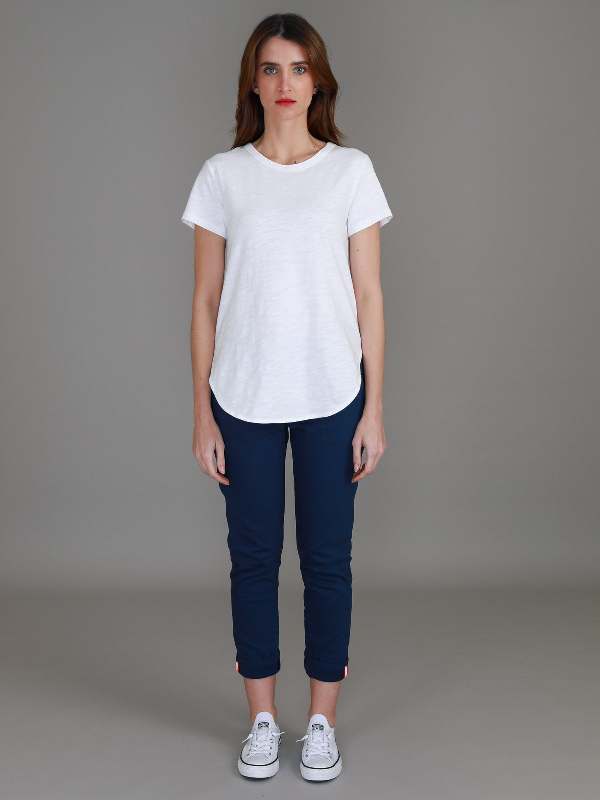 Elwood [-5cm] Curved Hem Tee
